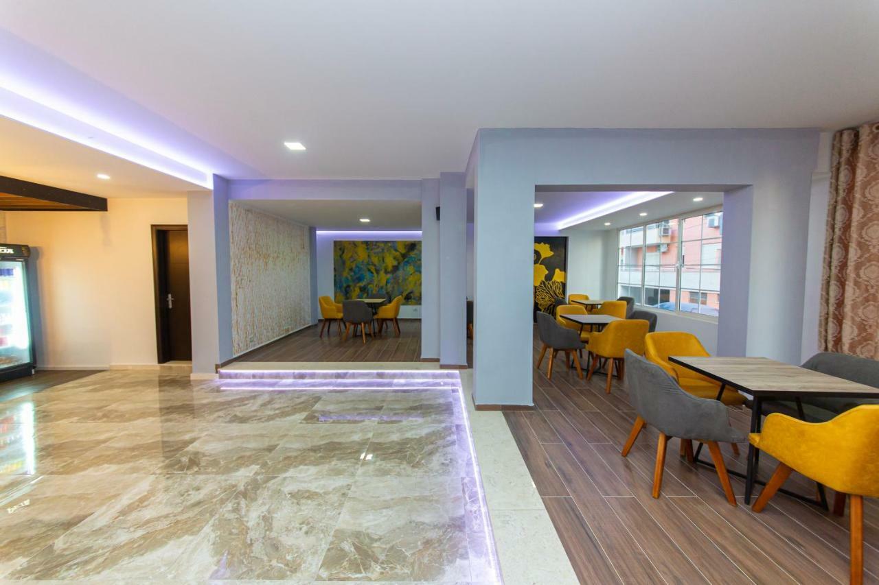 Esal Hotel Durrës Exterior foto